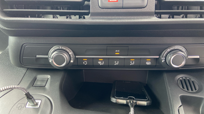 Vauxhall Combo Cargo Combo Xl Electric 100kW Pro 52kWh H1 Van Auto